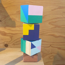 Load image into Gallery viewer, Sculpture three blocks