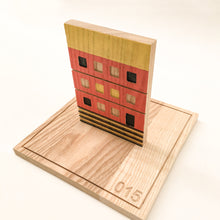 Load image into Gallery viewer, Tiny Houses #013 Wood