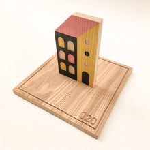 Load image into Gallery viewer, Tiny Houses #006 Wood